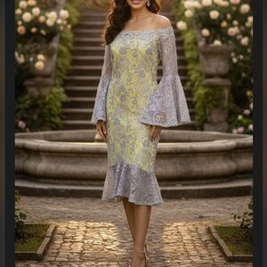 Red & Royal London Floral Lace Overlay Dress with Dramatic Flare Sleeves Size 40